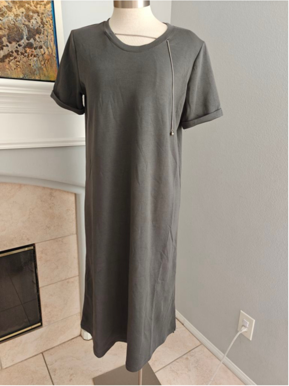 Minimalist T-Shirt Midi Dress